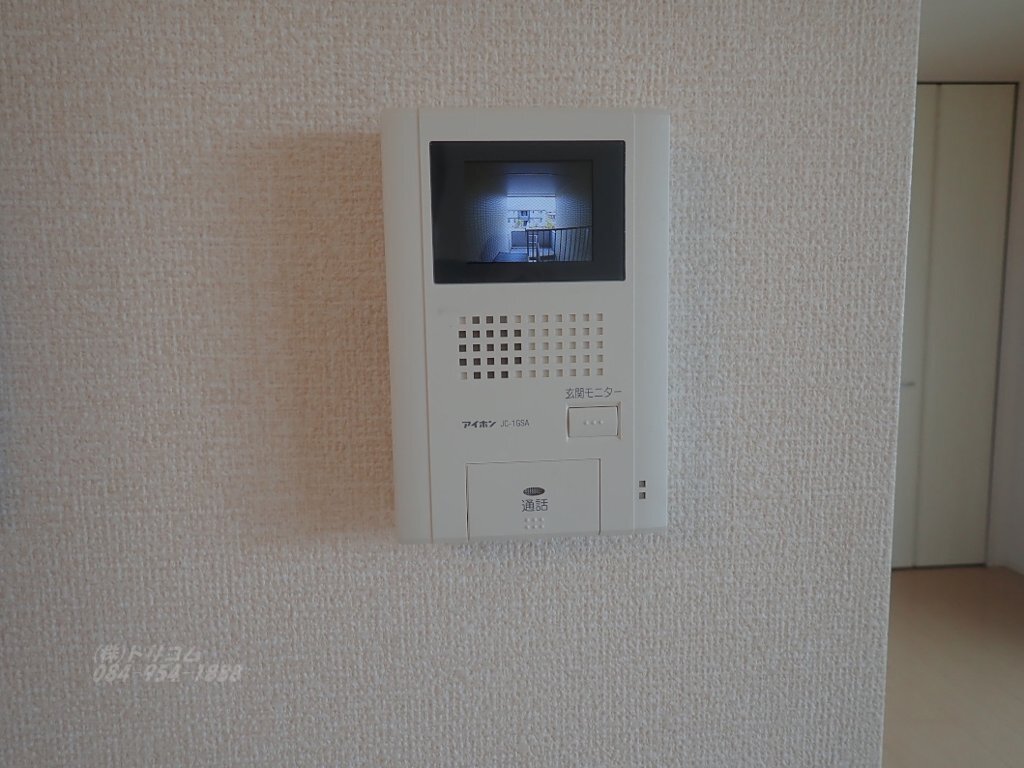 拡大写真:グランドール D棟 1階101のカメラ付インターホン(イメージ)