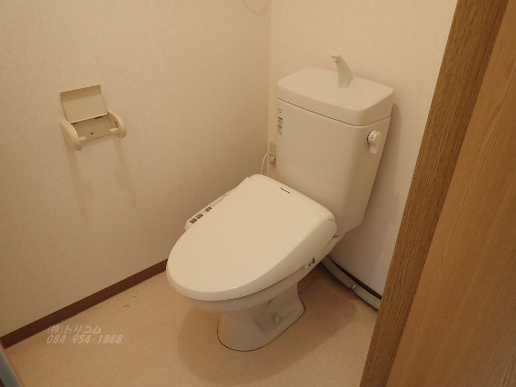 拡大写真:草戸セントラルハイツ旧館 4階405のシャワー付トイレ(イメージ)