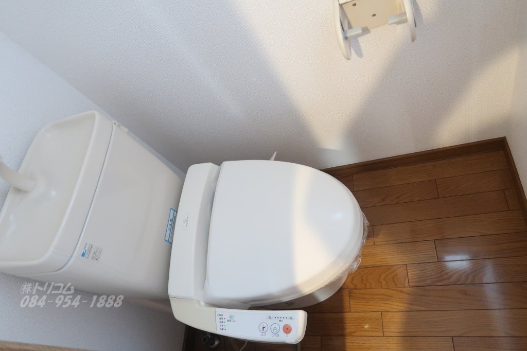 拡大写真:小砂ハイツ 2階201のトイレ