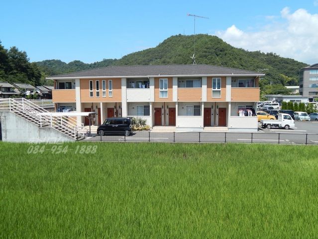 拡大写真:フェリーチェ 2階204の外観写真(昼)