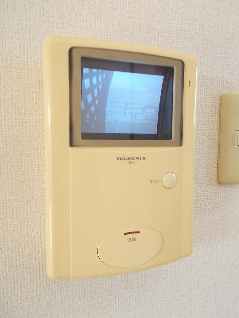 拡大写真:ヴィラグランブルー A棟 2階202のカメラ付インターホン
