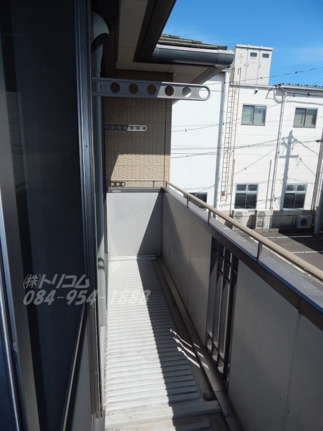 拡大写真：CHOW　HOUSE（チャウハウス） 2階202のベランダ