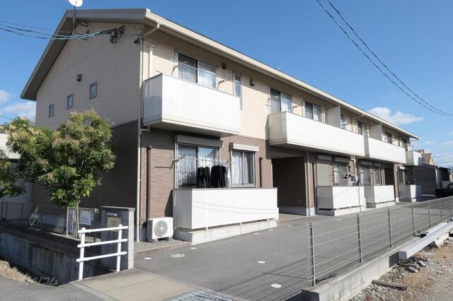 拡大写真:シャーメゾンTOKIWA(トキワ) 1階102の外観写真(昼)