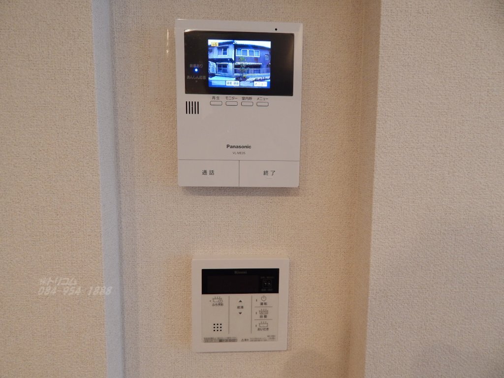 拡大写真：シャーメゾンファンスタ 1階105のカメラ付インターホン