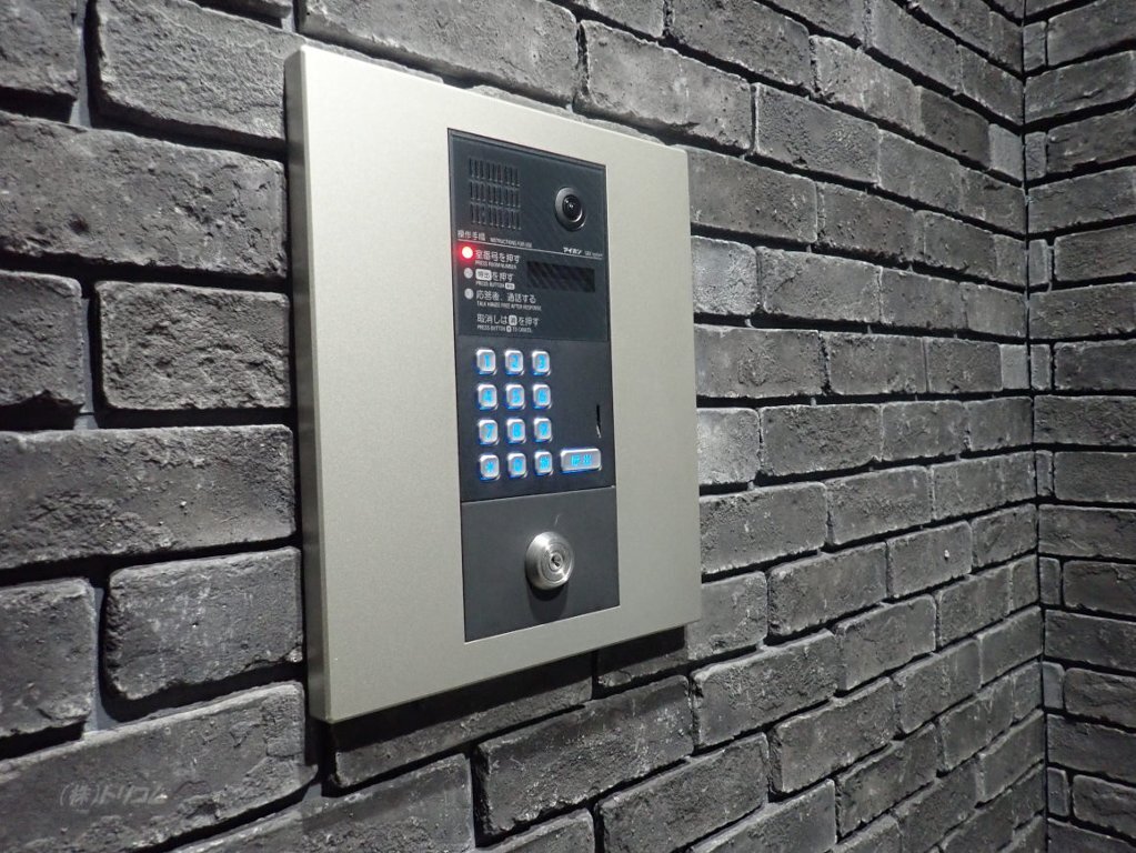 拡大写真：クレール東福山 1階103のオートロック