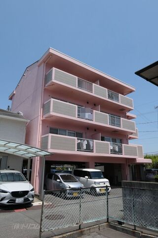 拡大写真：パークサイド西町 3階302の外観写真（昼）
