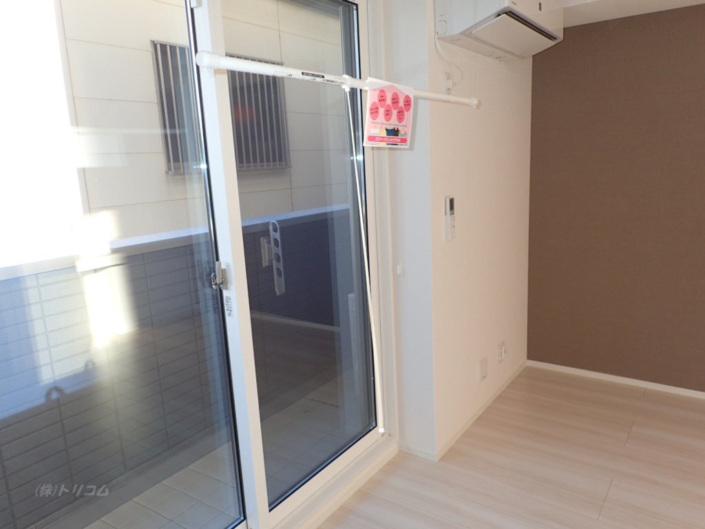 拡大写真:D-residence西町 3階302の室内物干し