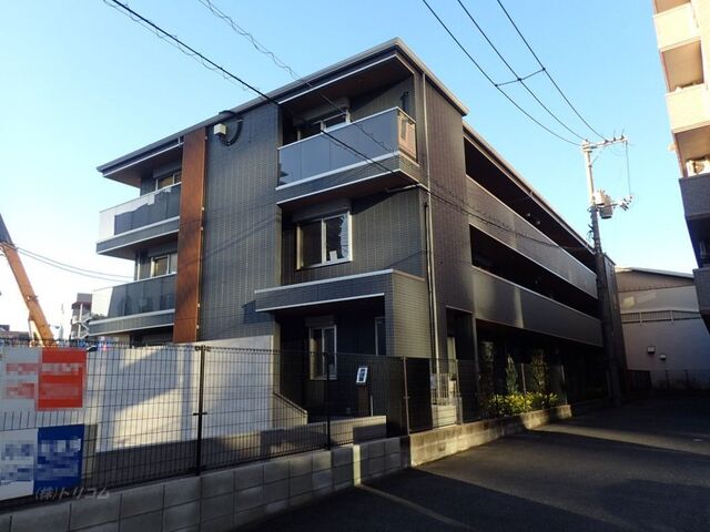 拡大写真:D-residence西町 3階302の外観写真(昼)