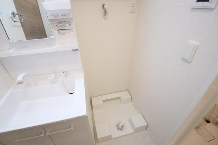 拡大写真:D-room沖野上Ⅱ 1階102の洗濯機置場