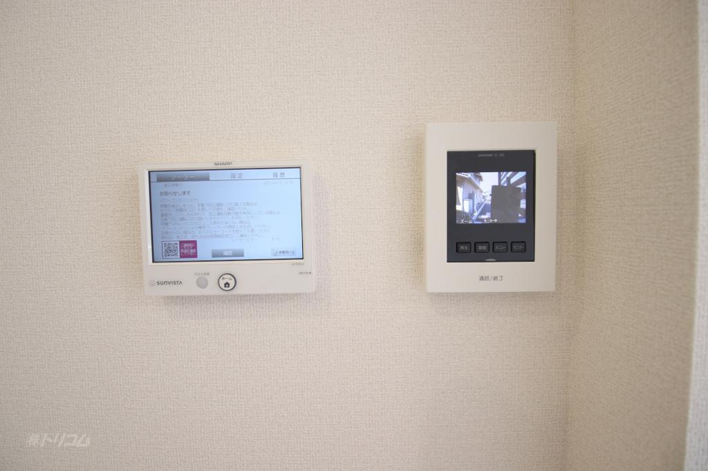拡大写真:D-ROOM川北 1階101のカメラ付インターホン