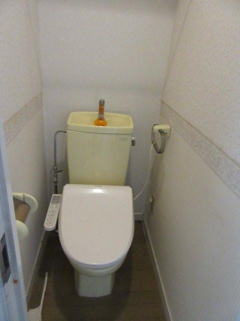 拡大写真：長崎市新地町 3Fのトイレ