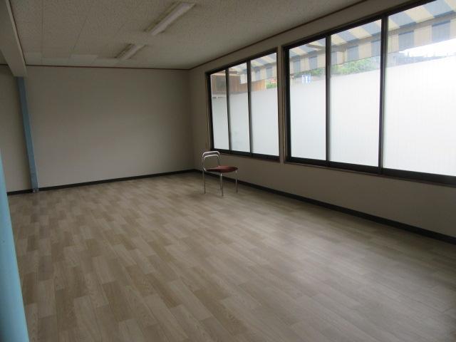 拡大写真：長崎市江川町 1階の室内