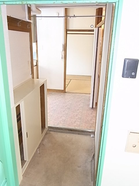 拡大写真：長崎市宿町 2階203の玄関