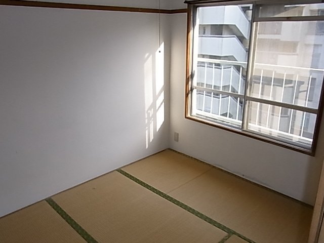 拡大写真：長崎市宿町 2階203の室内