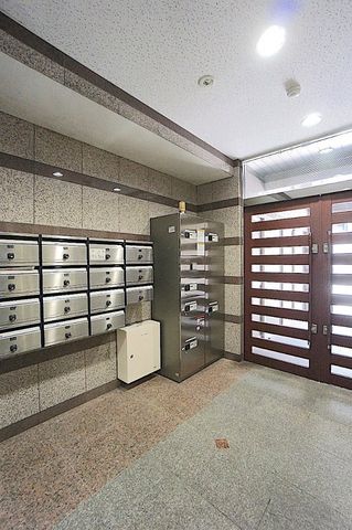 拡大写真：長崎市築町 4階402の外観写真（昼）