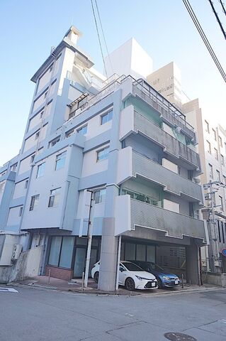 拡大写真：長崎市興善町 1階1の外観写真（昼）