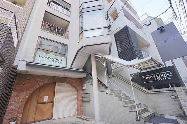 拡大写真：長崎市万屋町 1Fの外観写真（昼）