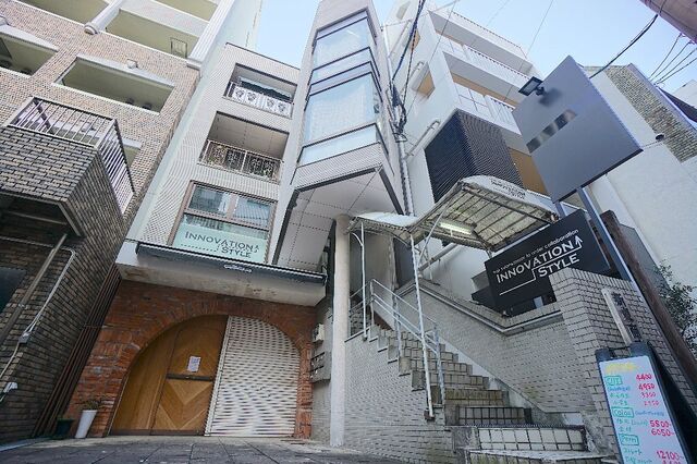 拡大写真：長崎市万屋町 1Fの外観写真（昼）