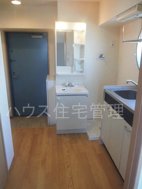 拡大写真:高槻市富田町2丁目 2階206のリビング