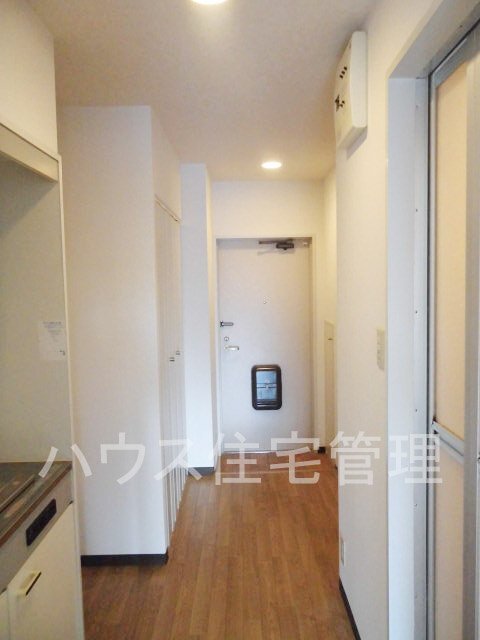 拡大写真:高槻市富田町1丁目 3階302のリビング