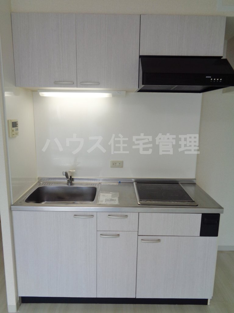 拡大写真：高槻市大畑町 3階301のキッチン
