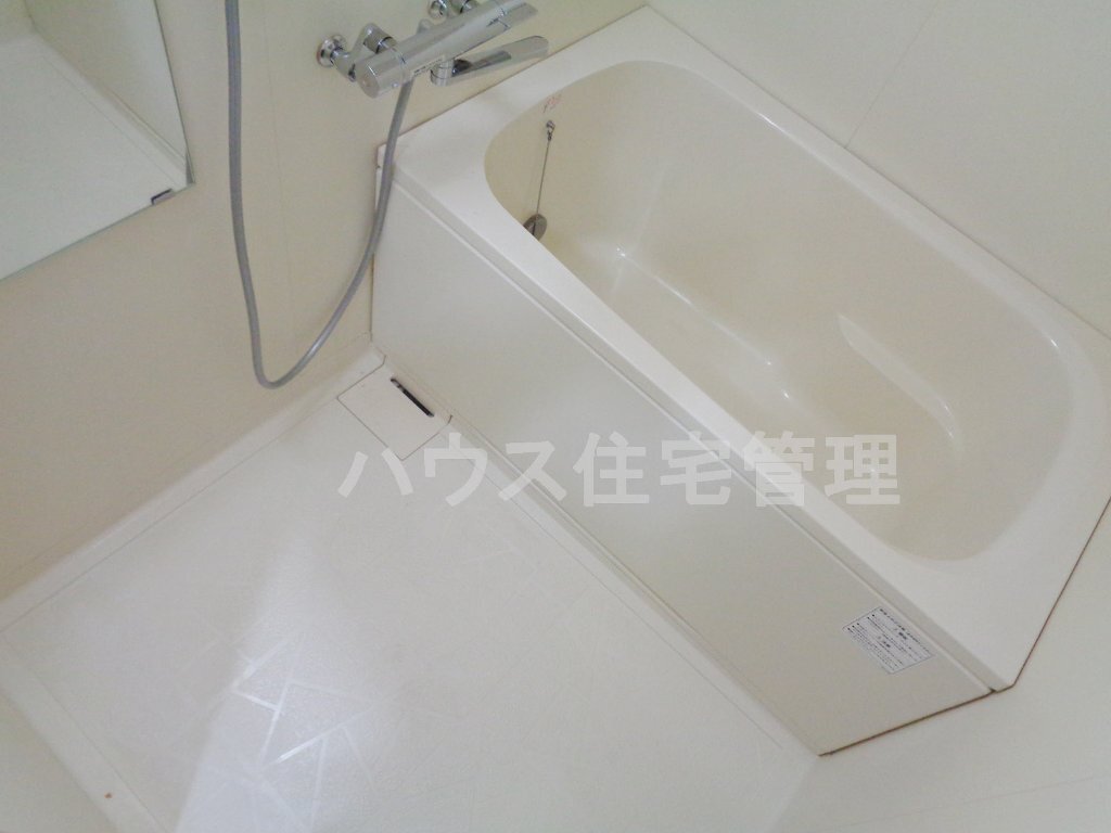 拡大写真：高槻市大畑町 3階301のバス