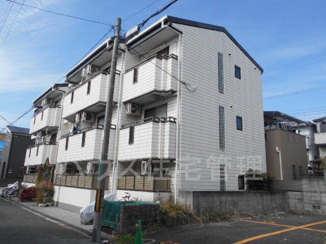 写真：高槻市寿町２丁目の外観