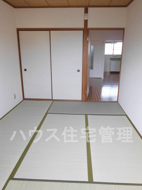 拡大写真:高槻市栄町1丁目 2階202の和室(イメージ)