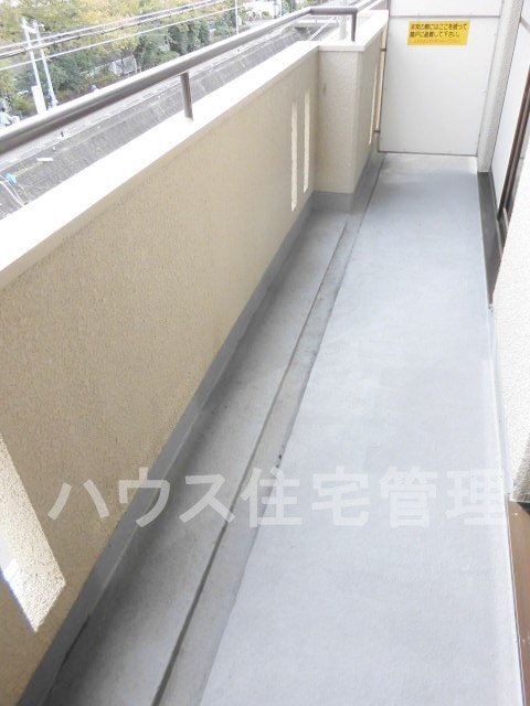 拡大写真:高槻市栄町1丁目 2階202のベランダ(イメージ)