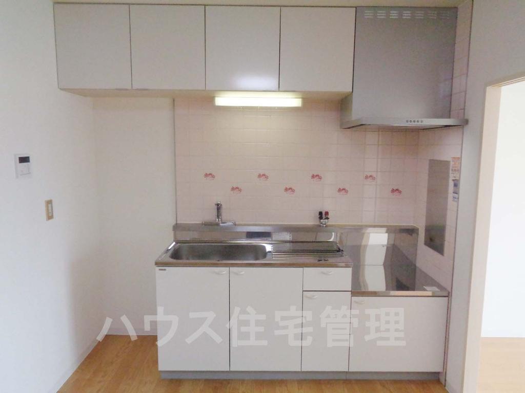 拡大写真:高槻市如是町 3階302のキッチン
