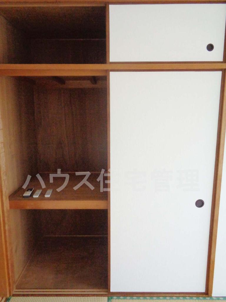 拡大写真:高槻市如是町 3階302の収納