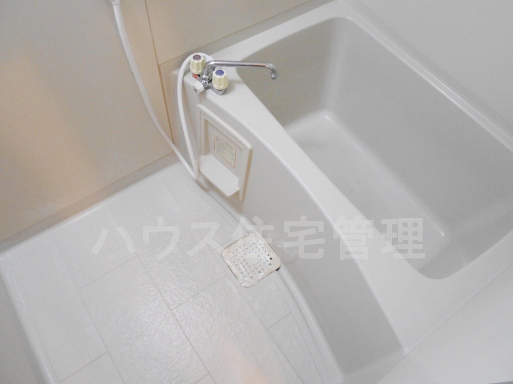 拡大写真:高槻市氷室町1丁目 2階202のバス