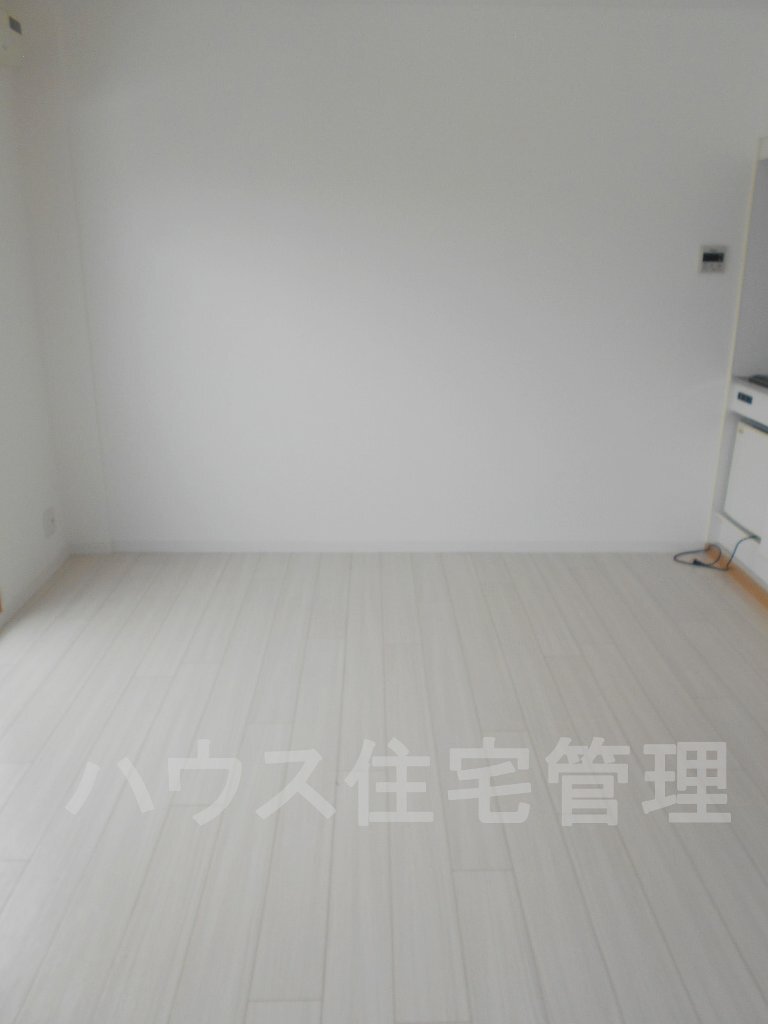 拡大写真:高槻市今城町 3階305の洋室