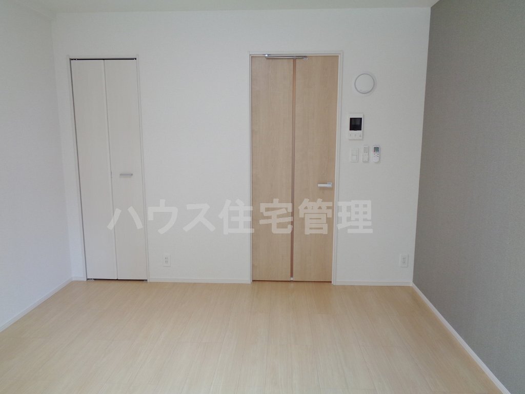 拡大写真:高槻市北園町 7階702のカメラ付インターホン