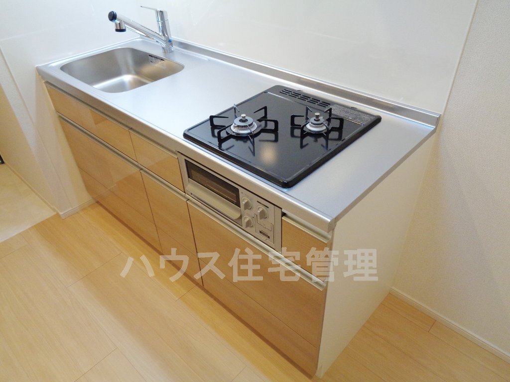 拡大写真:高槻市北園町 7階702のキッチン