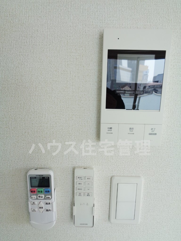 拡大写真:高槻市北園町 7階702のカメラ付インターホン