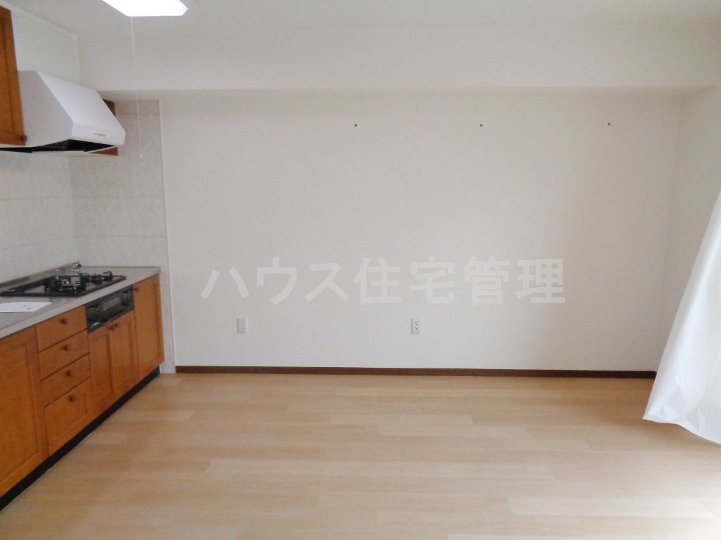 拡大写真:高槻市奈佐原4丁目 4階403のリビング(イメージ)