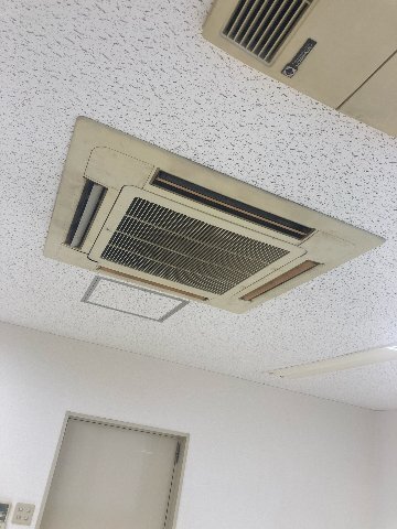 拡大写真:アメニティ夢Ⅲ 【内装事務所仕様/府道沿い】 203の室内設備