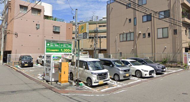 拡大写真:ワイイーケイビル 【駅徒歩約2分/内装事務所使用】 201の外観写真(昼)