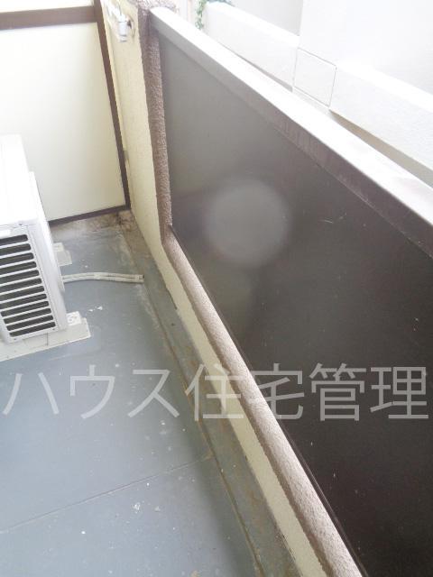 拡大写真:高槻市東五百住町2丁目 1階108のベランダ