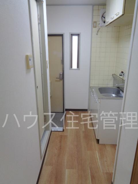 拡大写真:高槻市東五百住町2丁目 1階108のリビング
