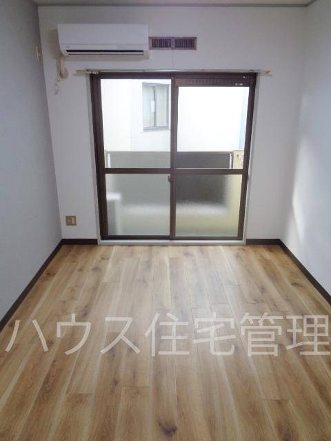 拡大写真:高槻市東五百住町2丁目 1階108の洋室