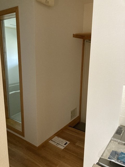 拡大写真：山形市宮町４丁目 1階102の玄関