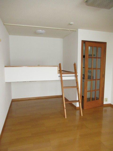 拡大写真：山形市千歳１丁目 1階102の室内