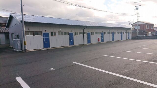 拡大写真：宿毛市萩原 1階101の外観写真（昼）