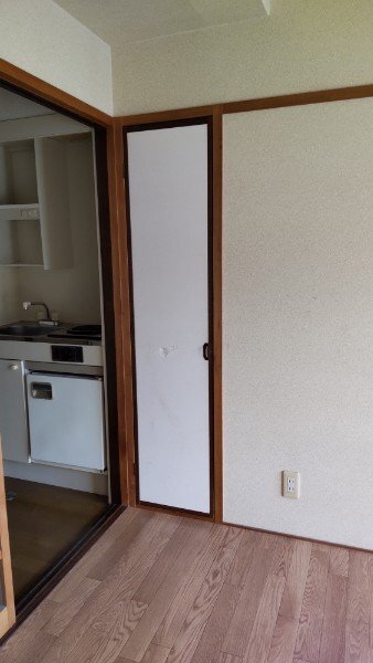 拡大写真:コーポ創備 4階402の収納