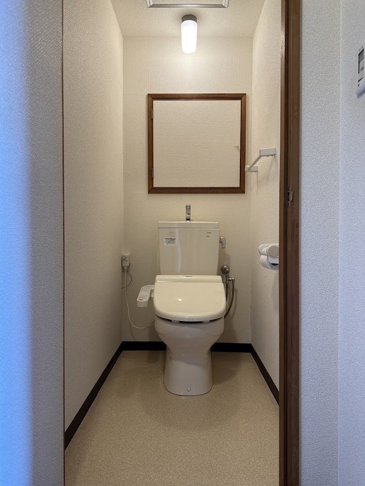 拡大写真:ハイツ広白石 4階403のトイレ