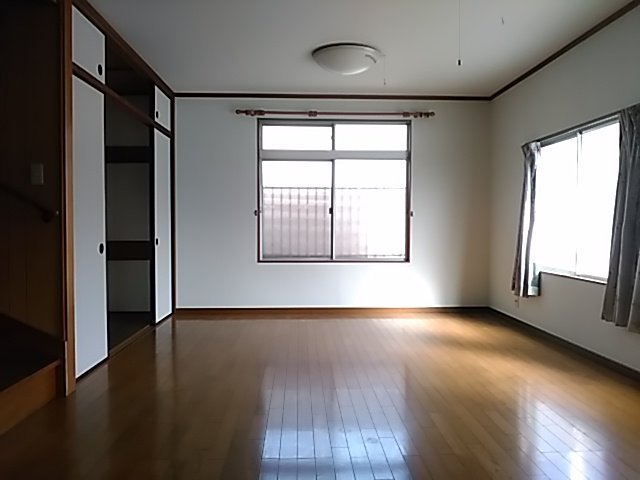 拡大写真：呉市吉浦東本町２丁目 1の１階洋室