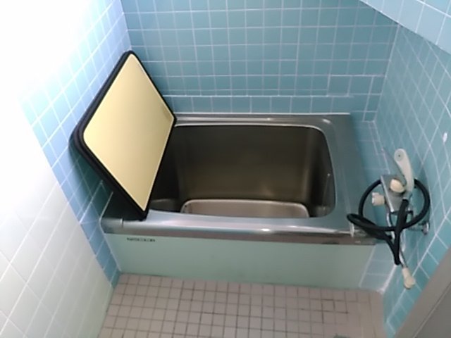 拡大写真：呉市吉浦東本町２丁目 1のバス
