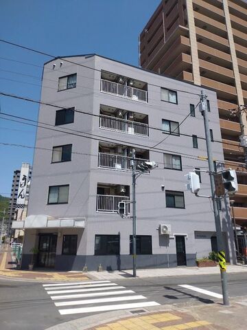 呉市中央3丁目の外観